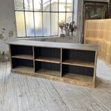 Double-sided counter with XL oak compartments