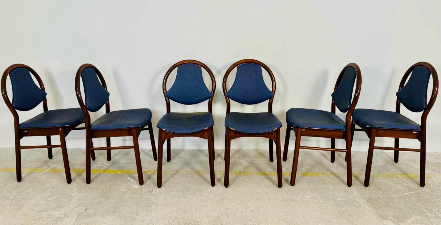 Lot de 12 chaises Baumann vintage assise Skaï bleu