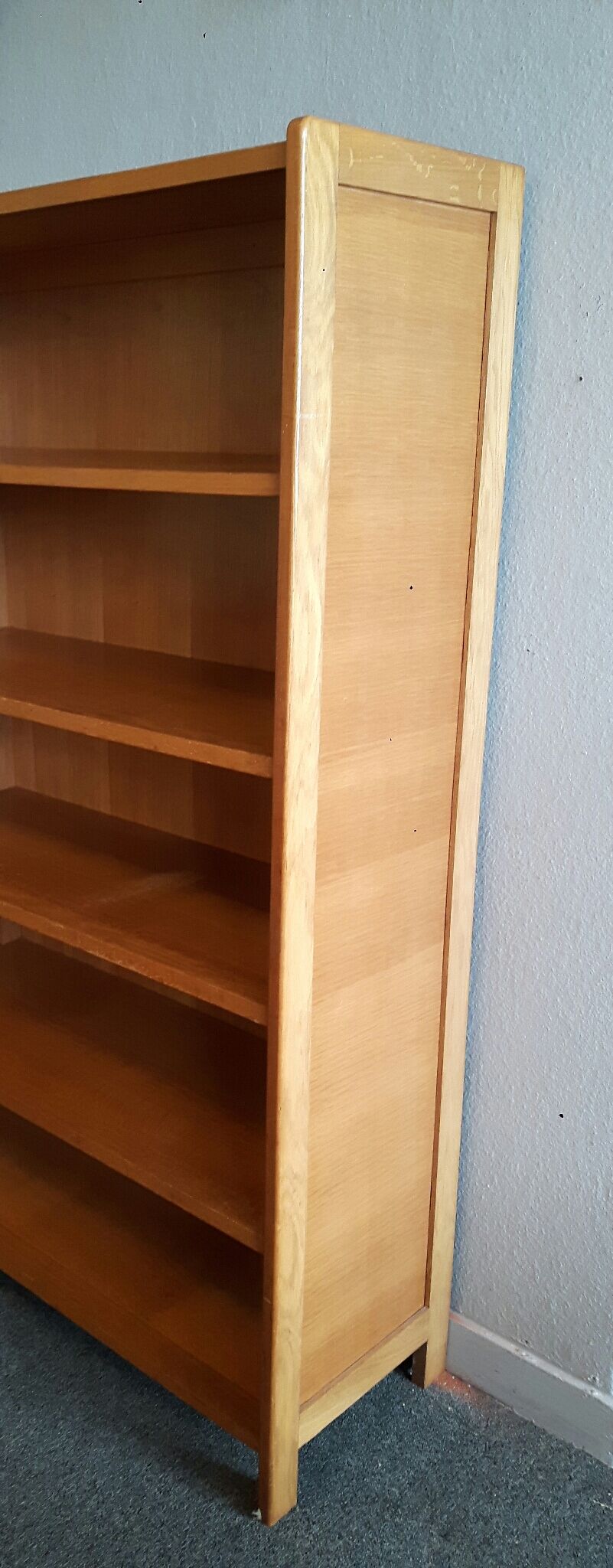 Bibliothèque des années 50