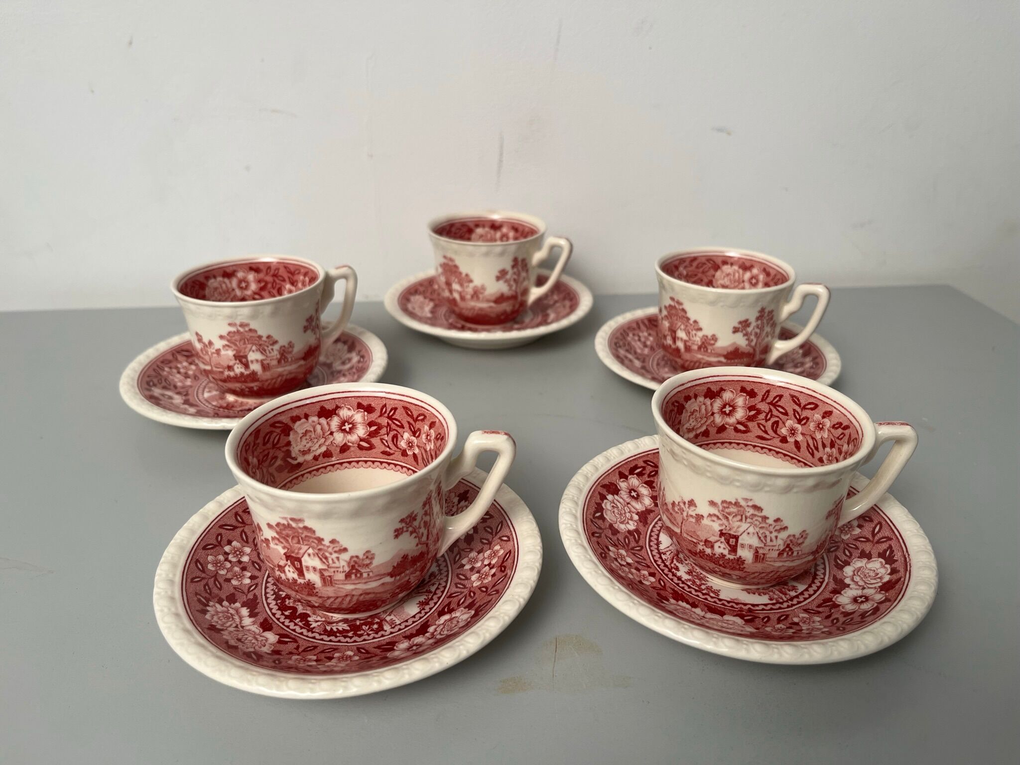 5 coffee cups and their Rusticana subcup