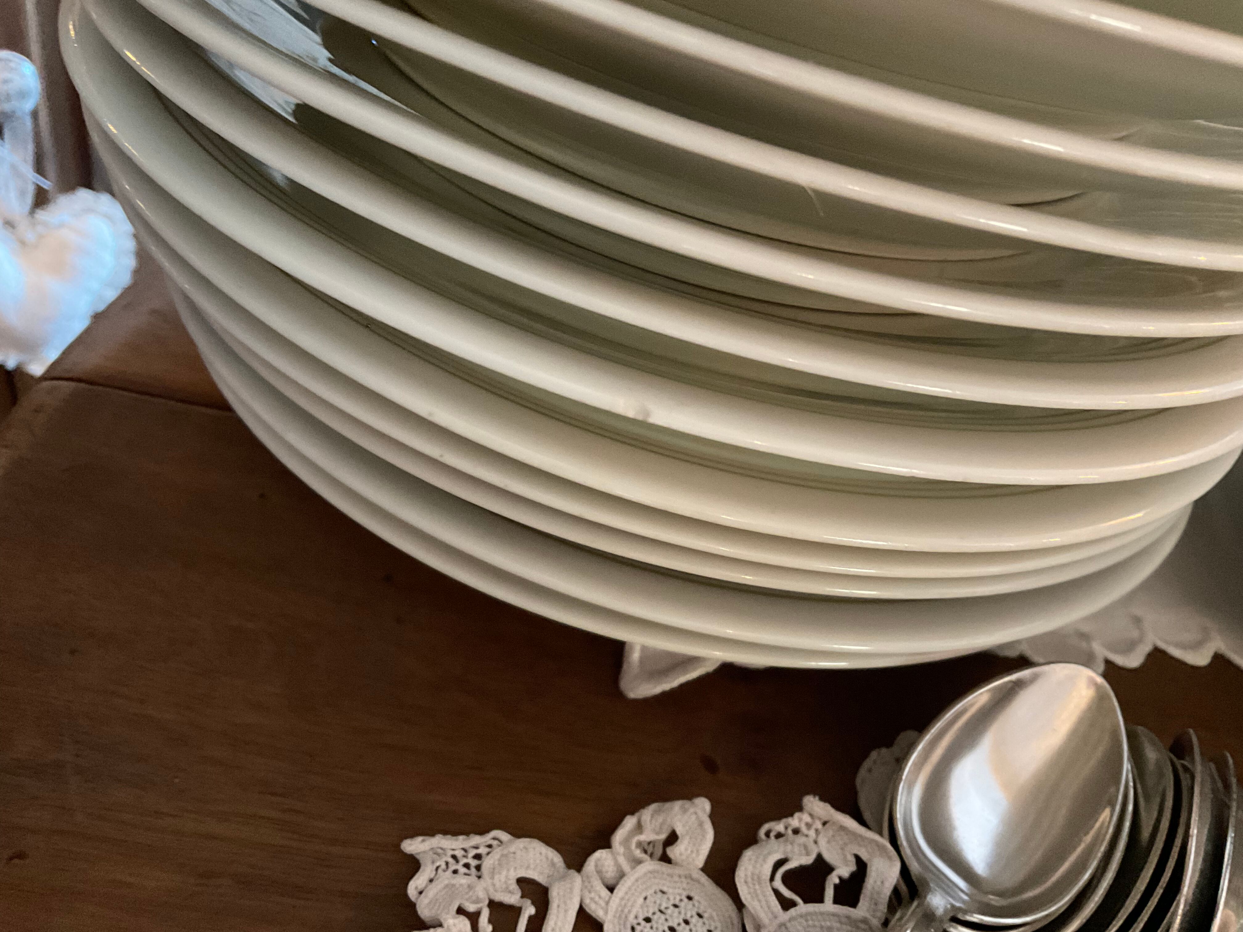 6 Art Deco porcelain plates