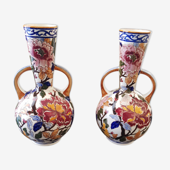 Lot de 2 vases à anses Gien pivoines