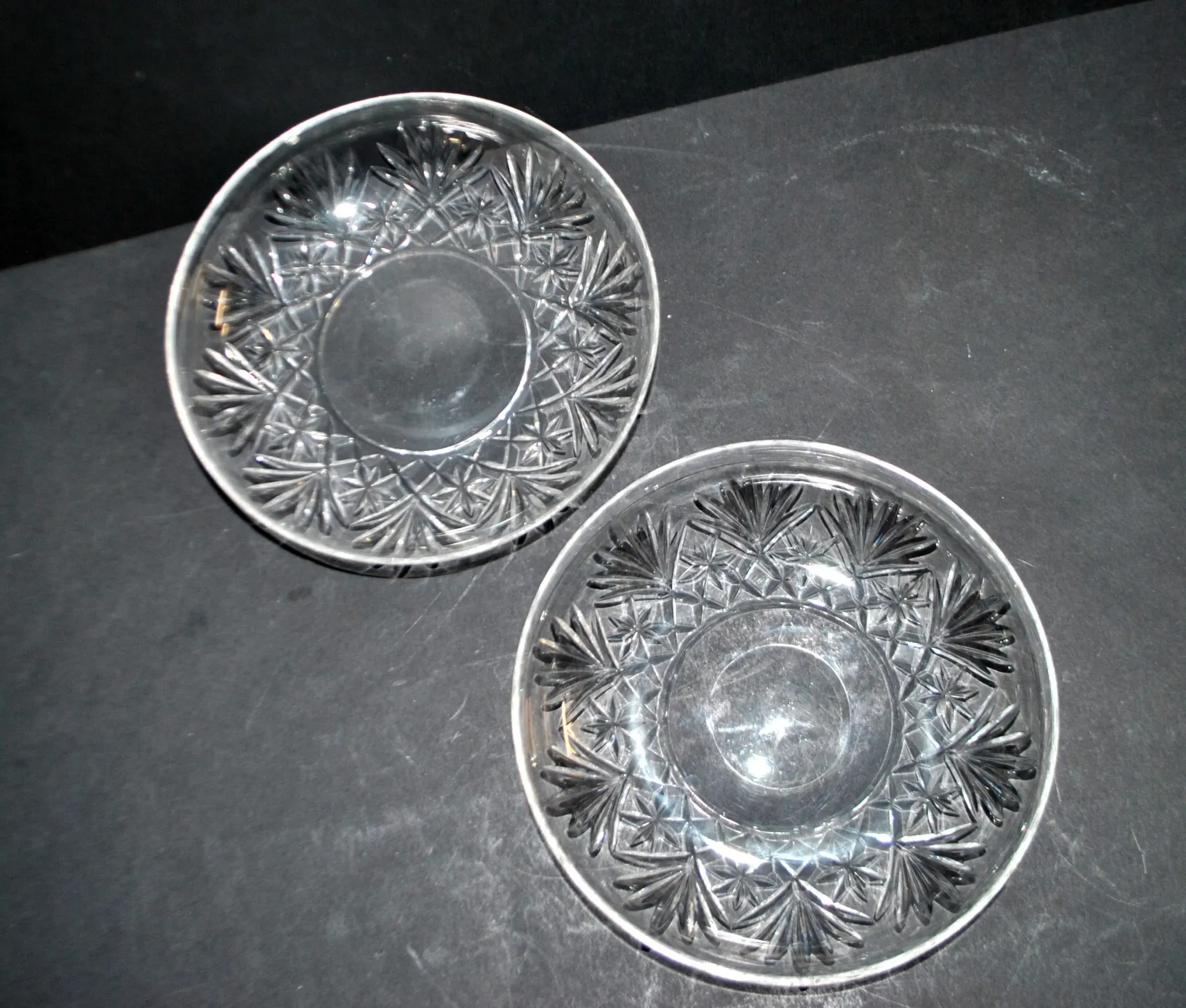 Saint-Louis set of 2 cut crystal bowls 4147 model Massenet signed