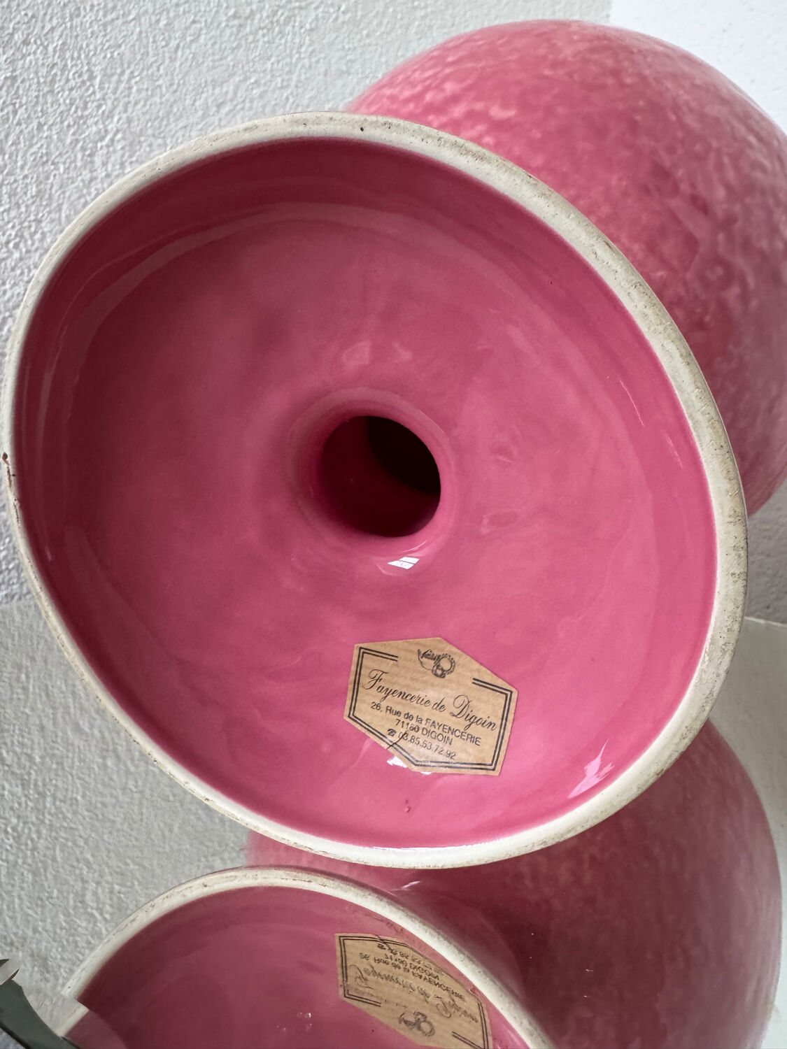 Grande coupe sur pied faïence Digoin rose