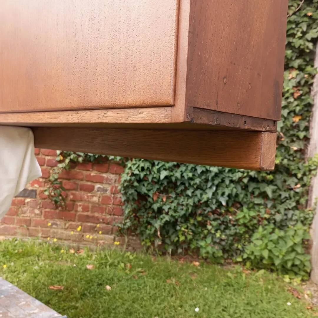 Étagère scandinave