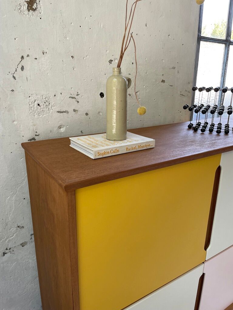 Teak-enfilade storage cabinet