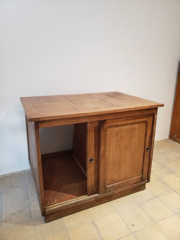 Comptoir vitré ancien