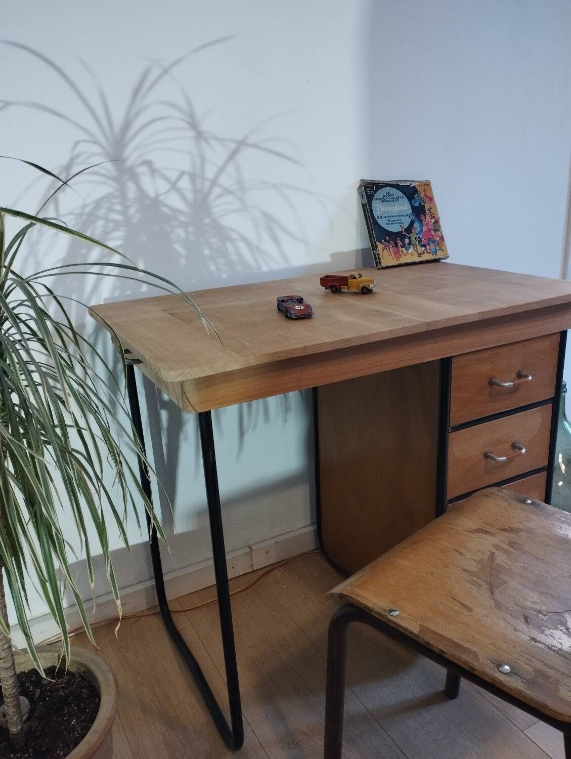 Desk
