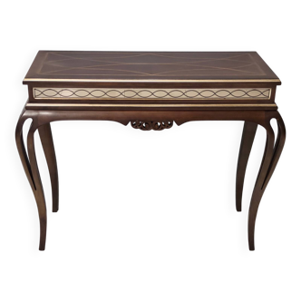 Console rectangulaire en noyer massif avec motif miroir gravé, Italie