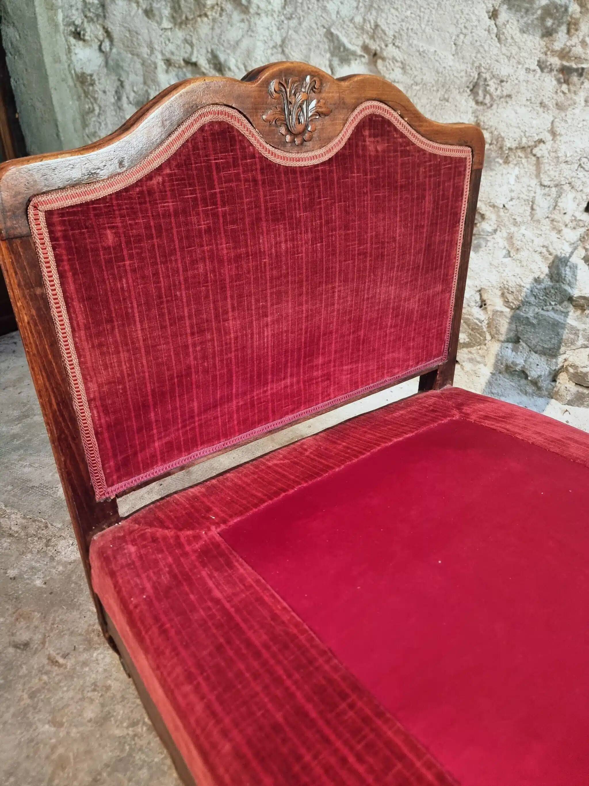 Antique French Louis XV style daybed – single bed – adjustable leg – beech frame – circa 1880–1920