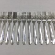 24 cutlery in silver metal