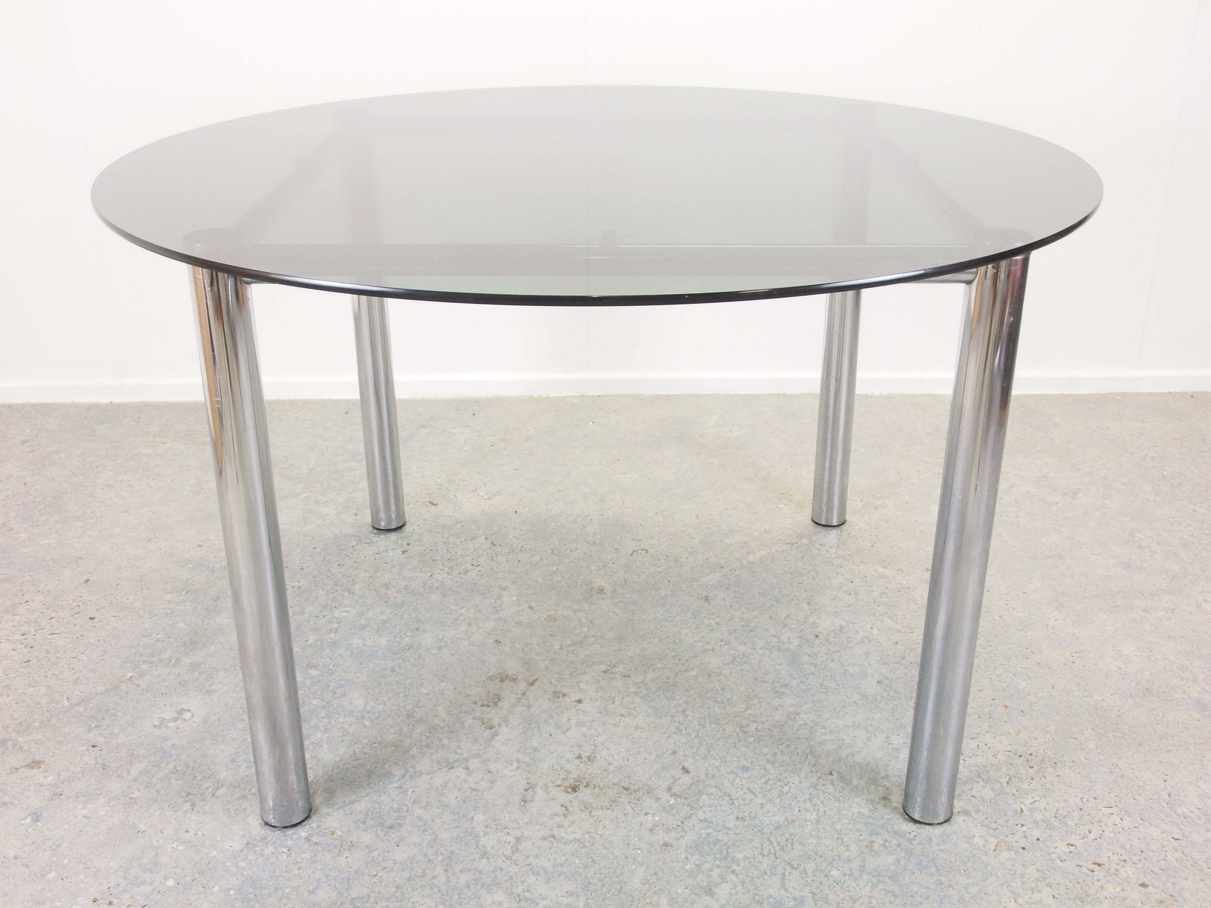 Vintage Seventies round dining table with blue/grey smoked glass top