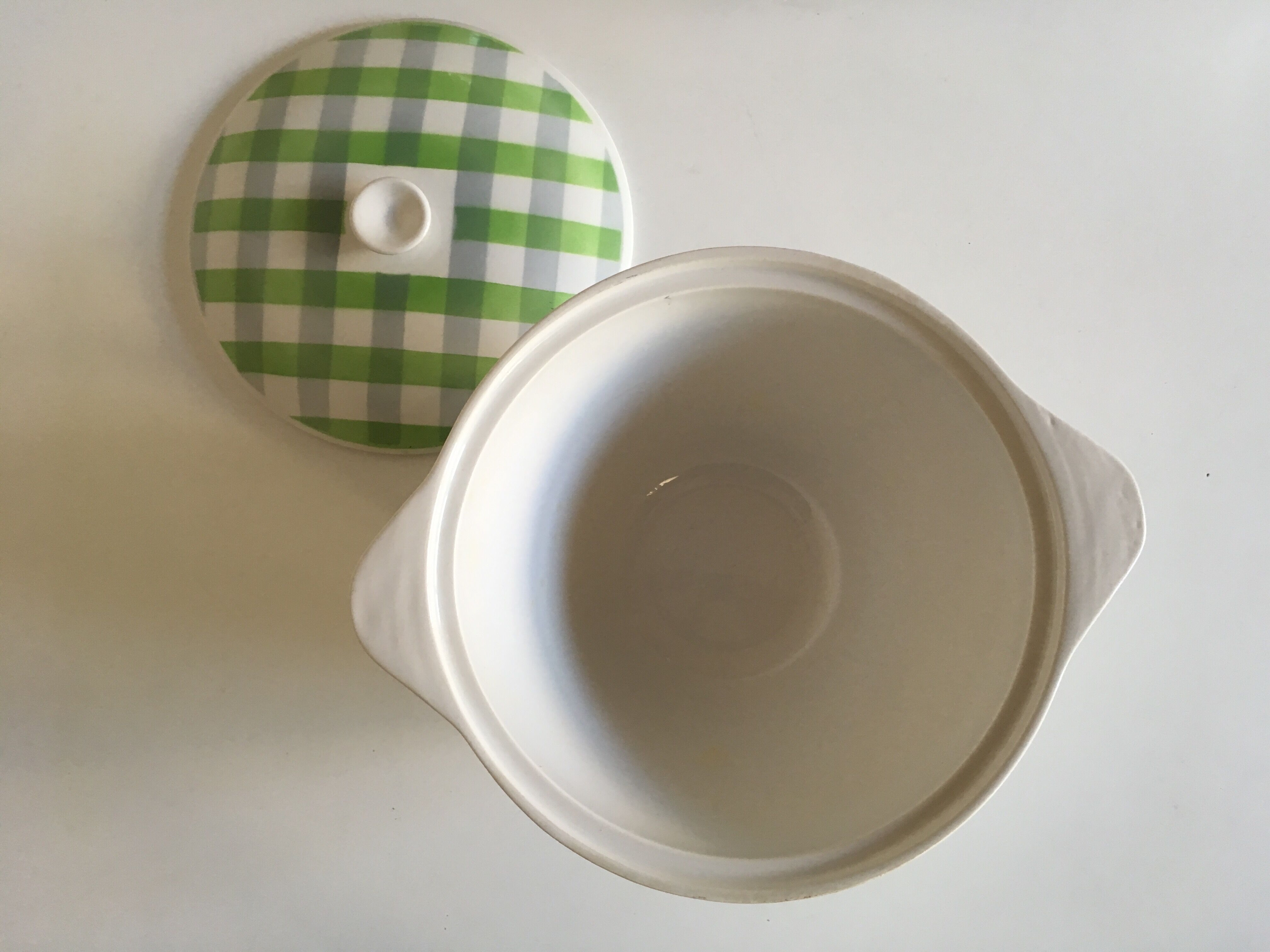 Saladier and 60s faience soup