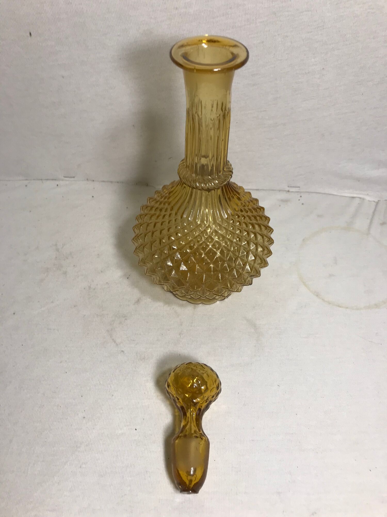 Old bottle decanter glass yellow geometric shape + Cap