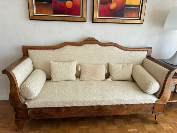 Canapé lit bateau / sofa de style Restauration en acajou et tissu dam