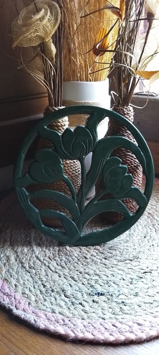 Vintage cast iron triflies
