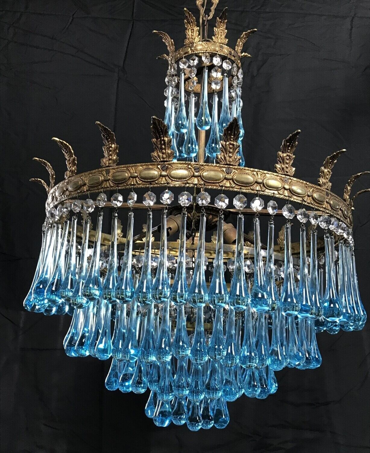 Chandelier drops Murano