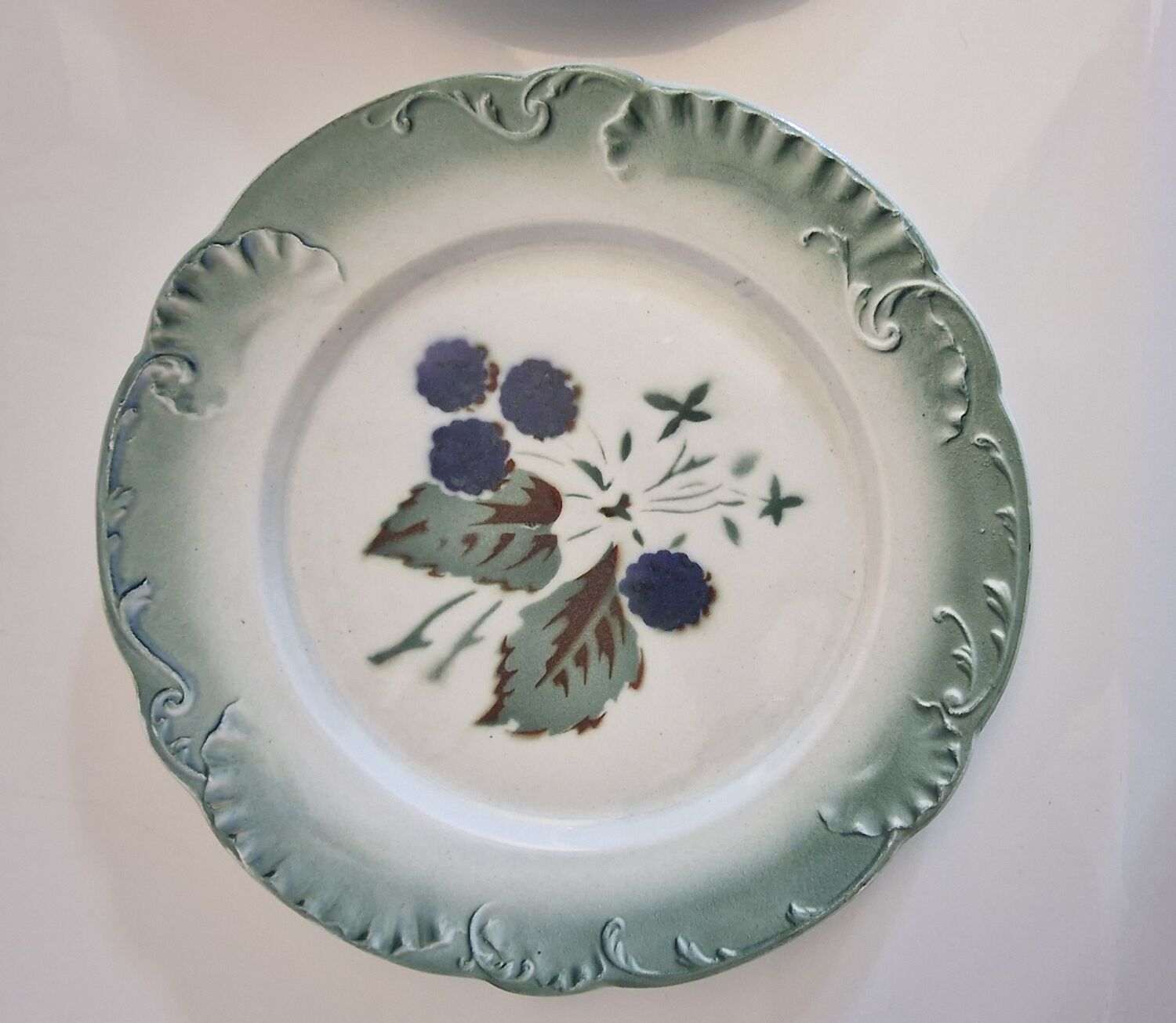 2 plates slip f.f pexonne in opaque porcelain