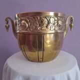 Cache-pot Art Nouveau en laiton