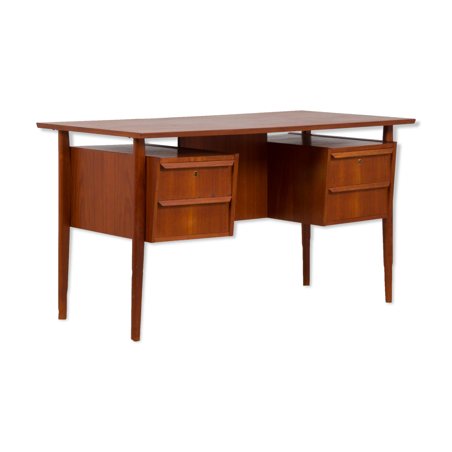 Danish mid century modern teak desk in teak with 4 drawers, 1960s