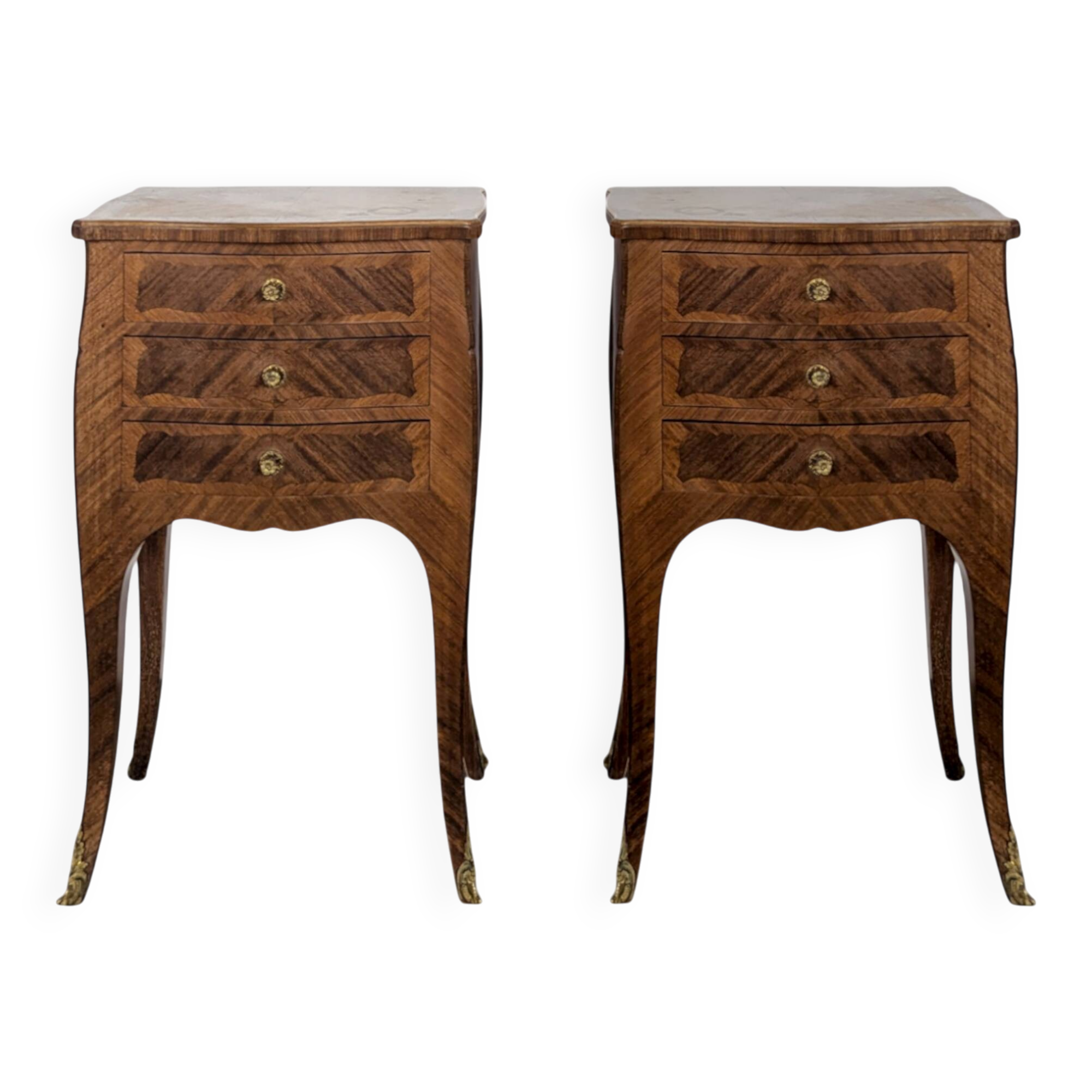 Paire de chevets de style Louis XV en marqueterie