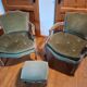 Fauteuils cabriolets Louis XV + repose pieds