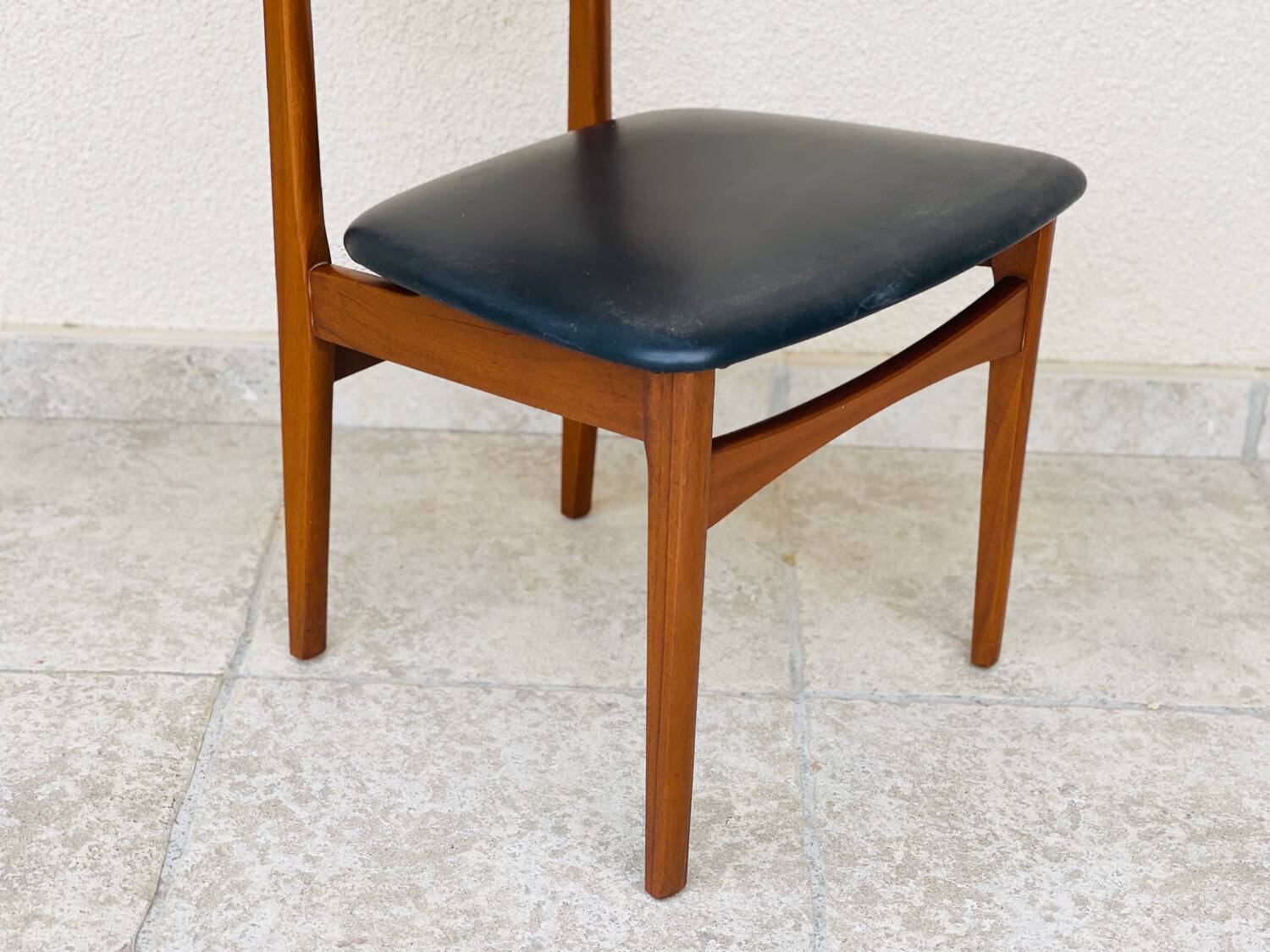Scandinavian teak chair