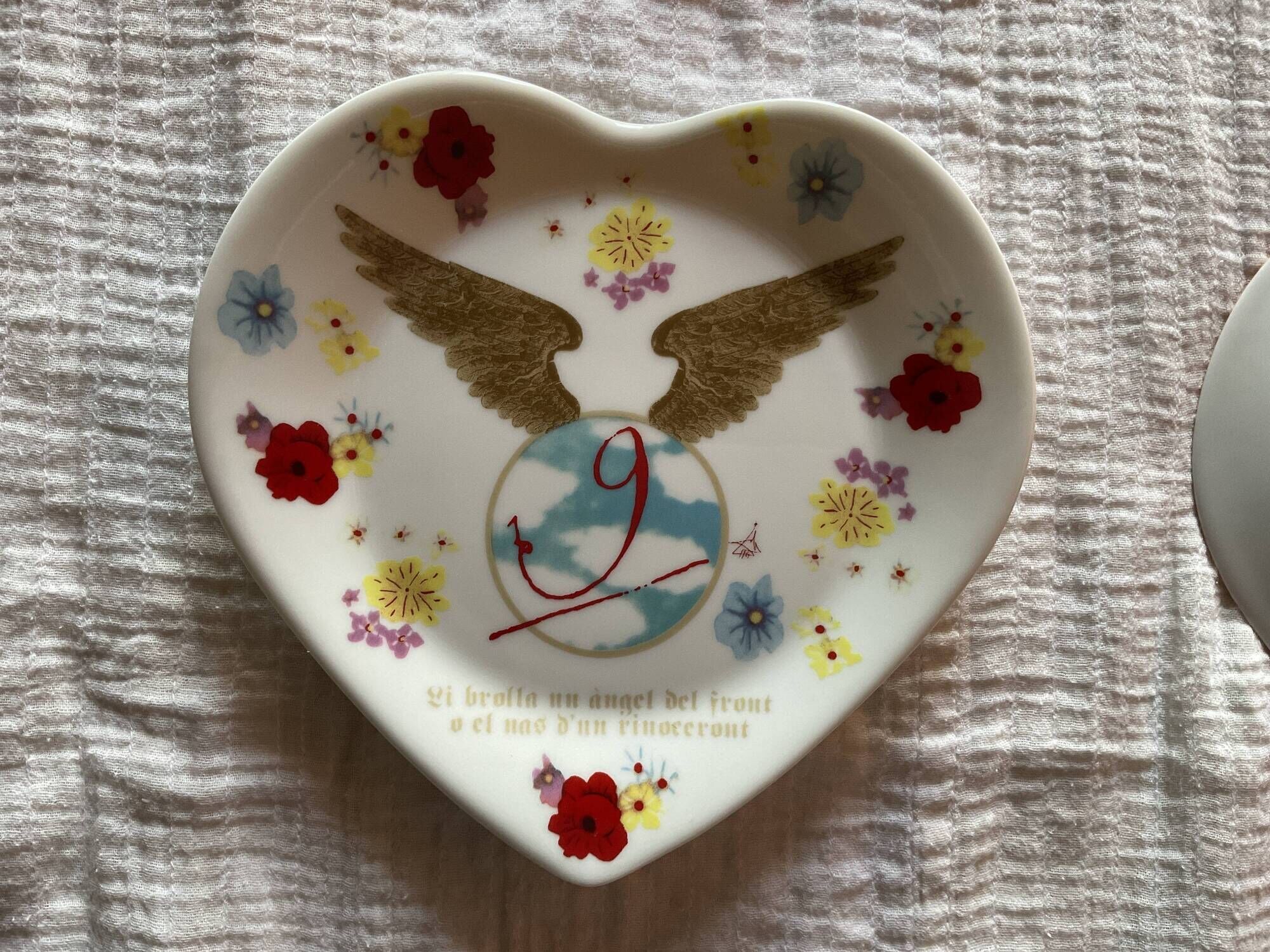 6 small heart-shaped porcelain plates Philippe Deshoulieres Salvador Dali