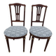 Paire de chaises de style classique en bois, laiton et tissu