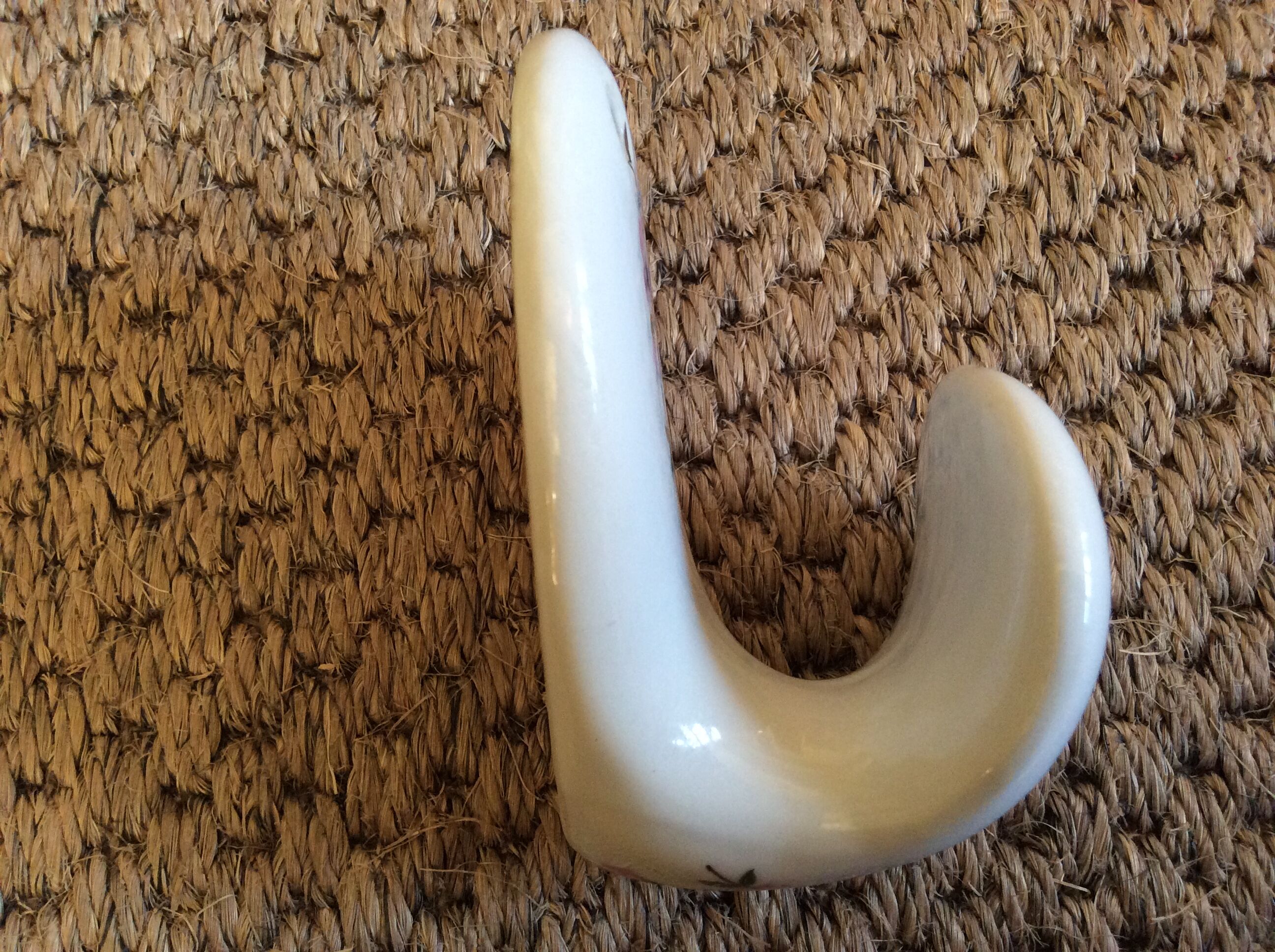 Patère en porcelaine