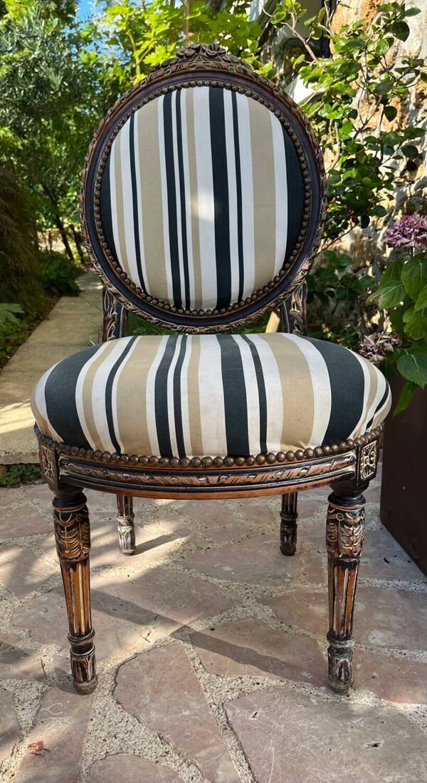 Chaise médaillon Louis XV