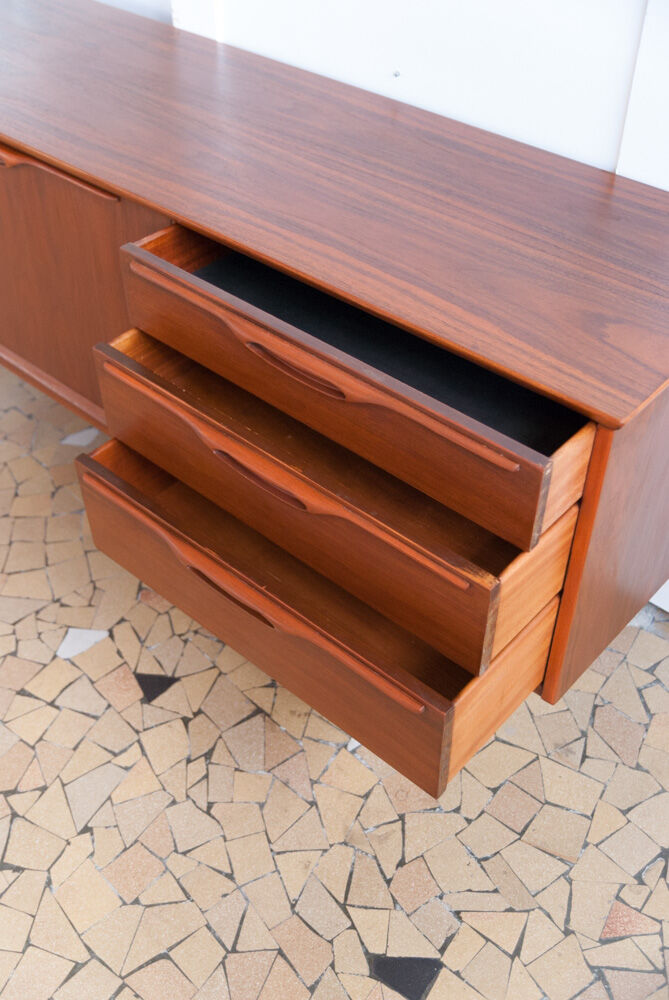 Jentic sideboard 168cm