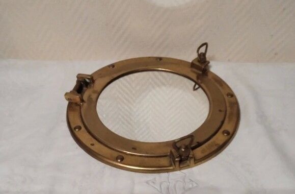 Boat porthole mirror