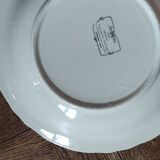 Deep dish, large deep plate