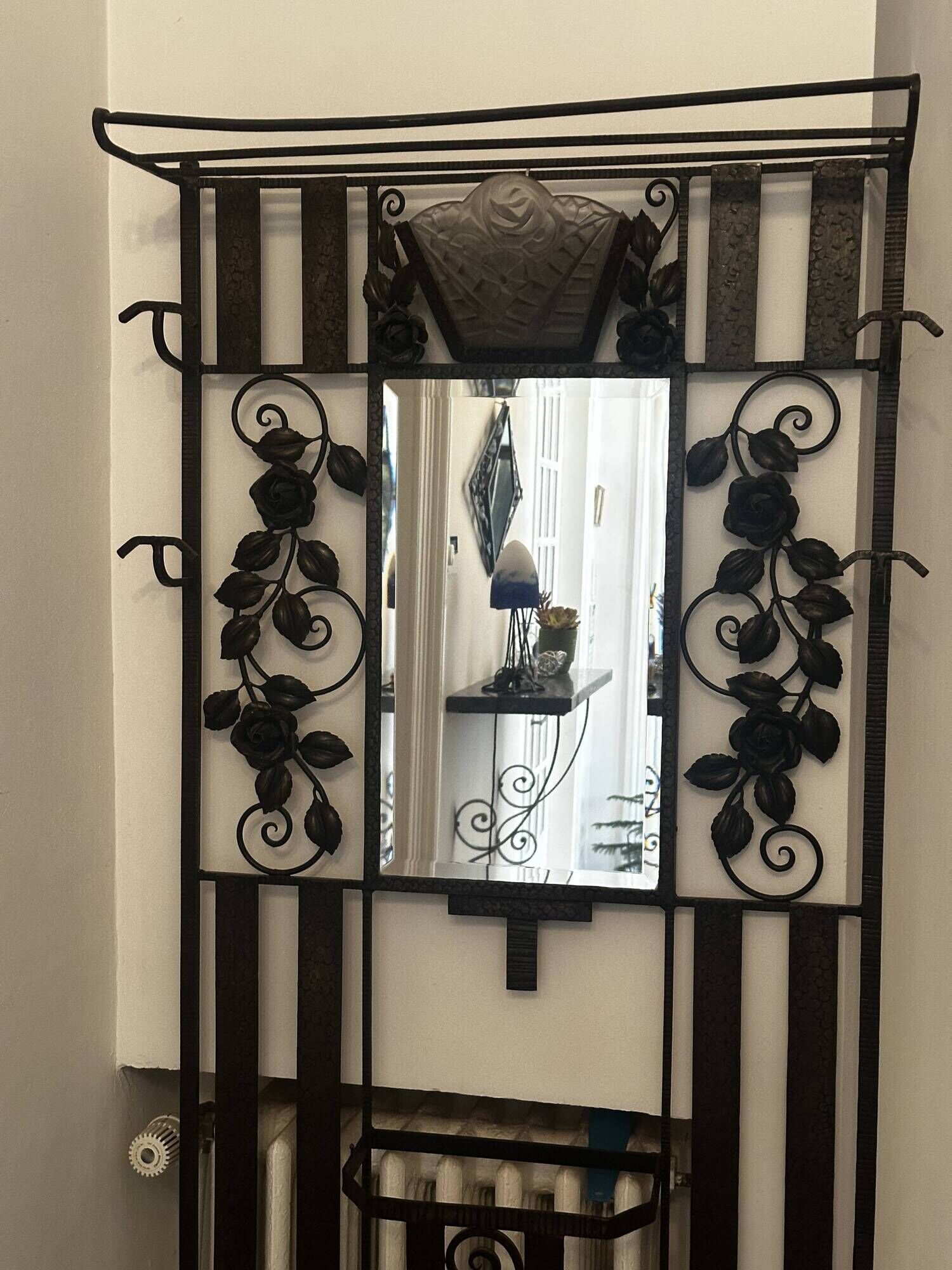 Art deco wrought iron coat rack and Degue lamp