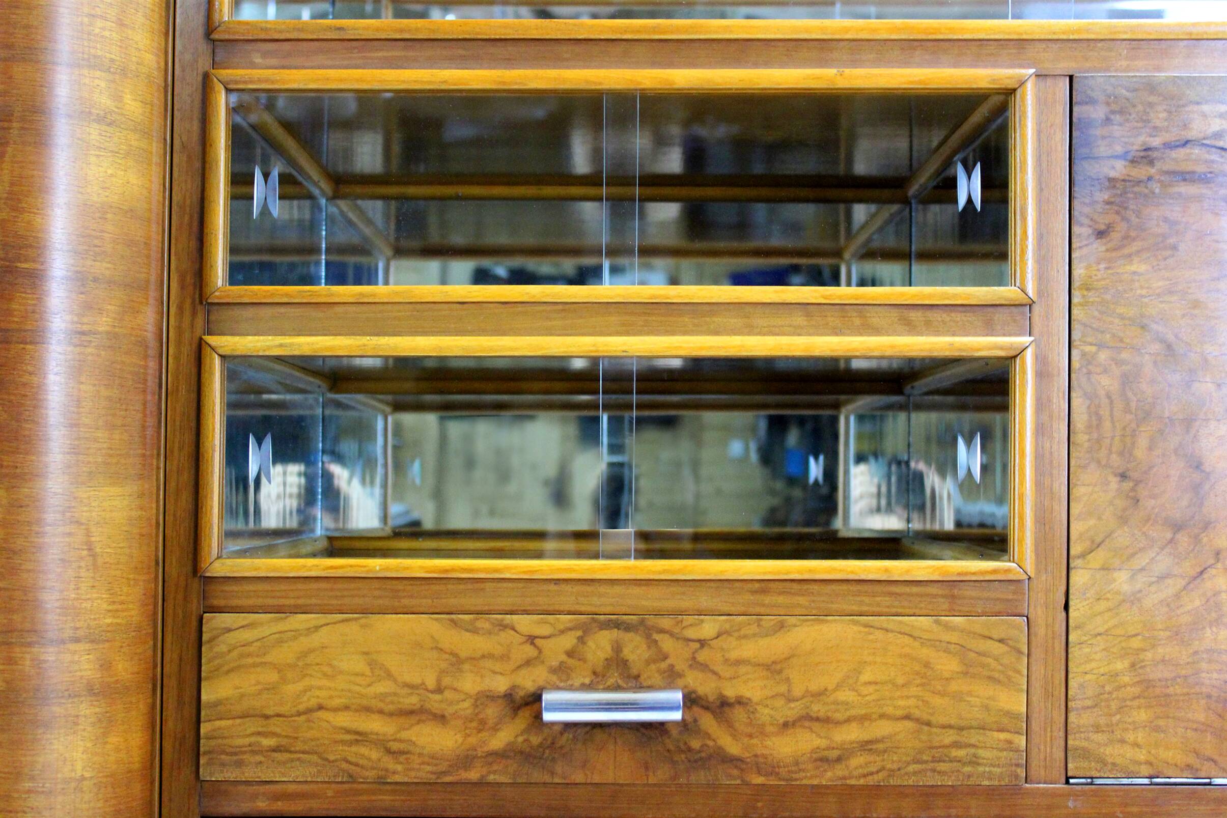 Bauhaus Office Cabinet by Robert Slezak for Slezak, Czechoslovakia, 1930s