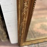 Miroir de style Louis XV en bois et stuc doré XX siècle