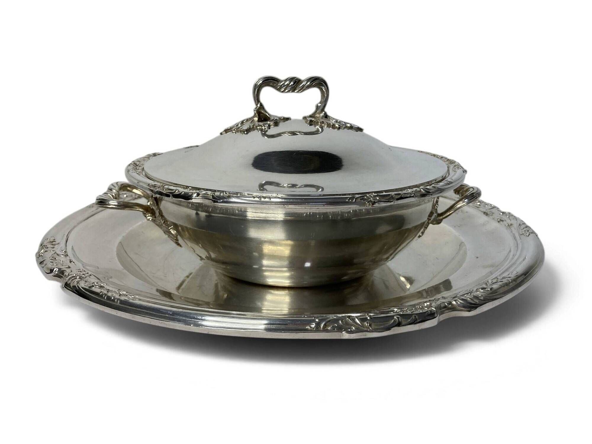 Boulenger, greengrocer and silver-plated metal display from the late 19th century.