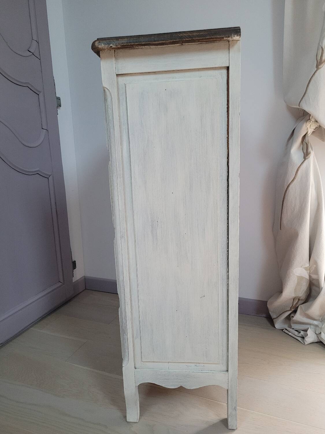 Chiffonier