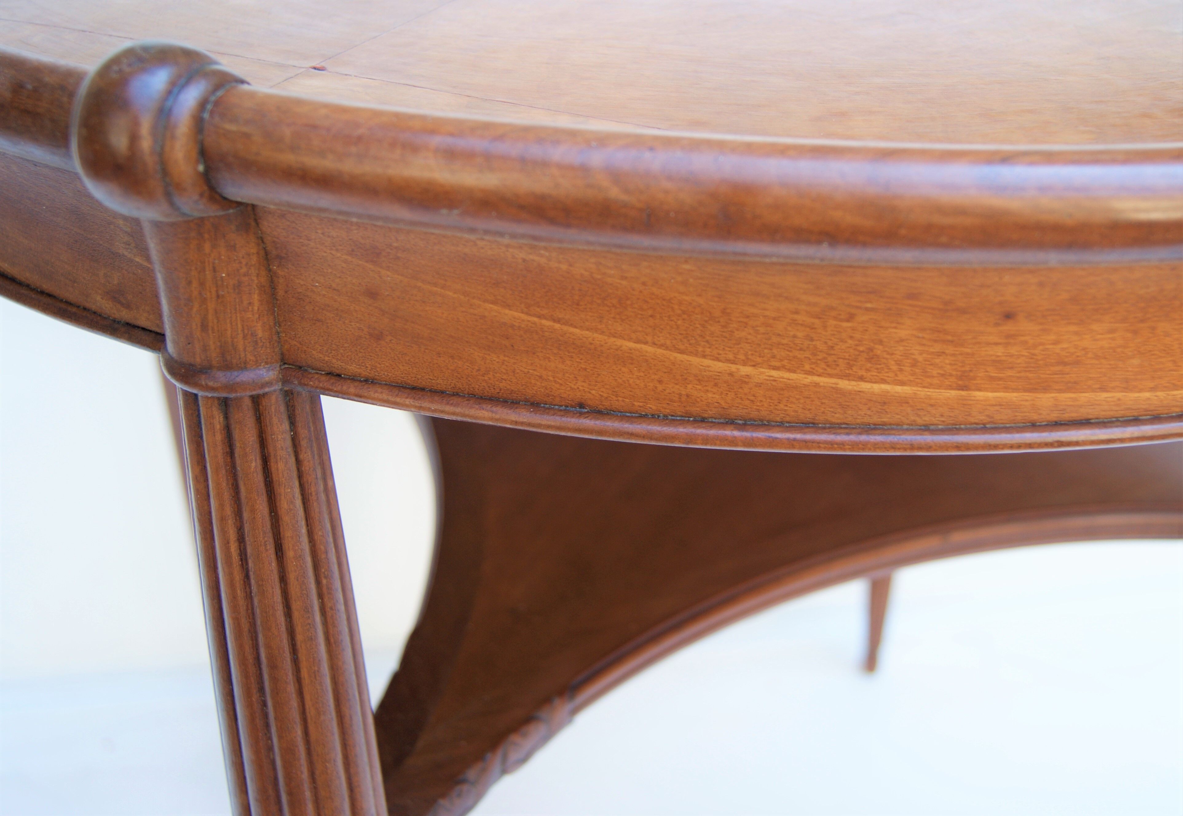 Old healing 1920's mahogany