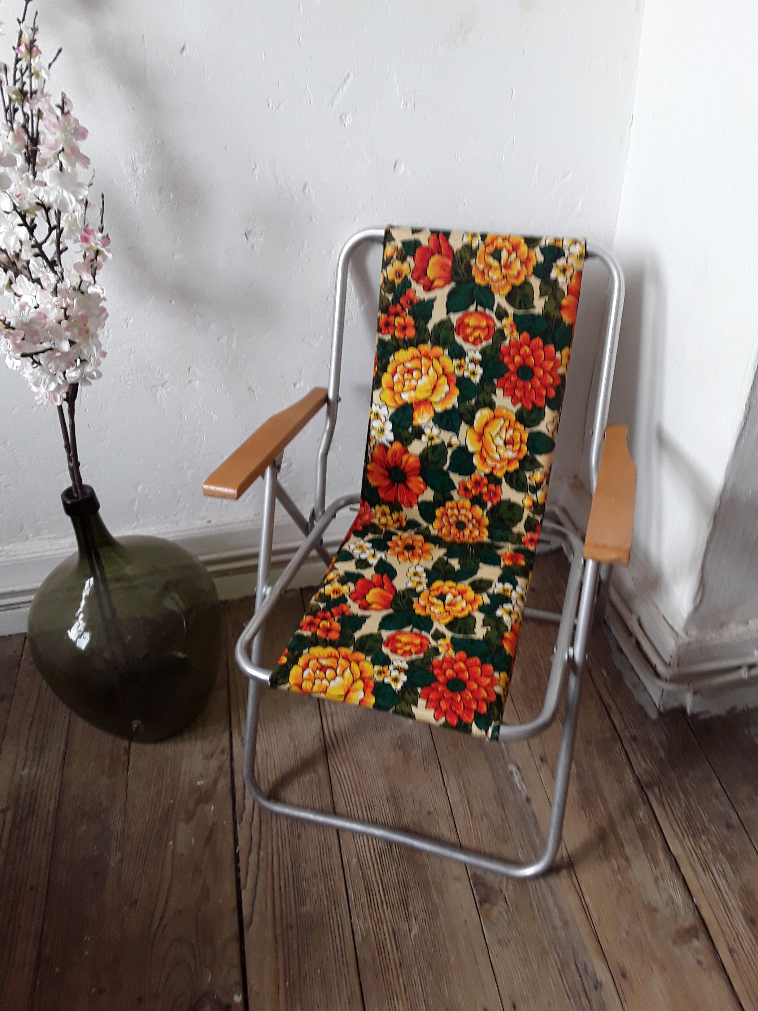 Vintage folding camping chairs 60s/70s