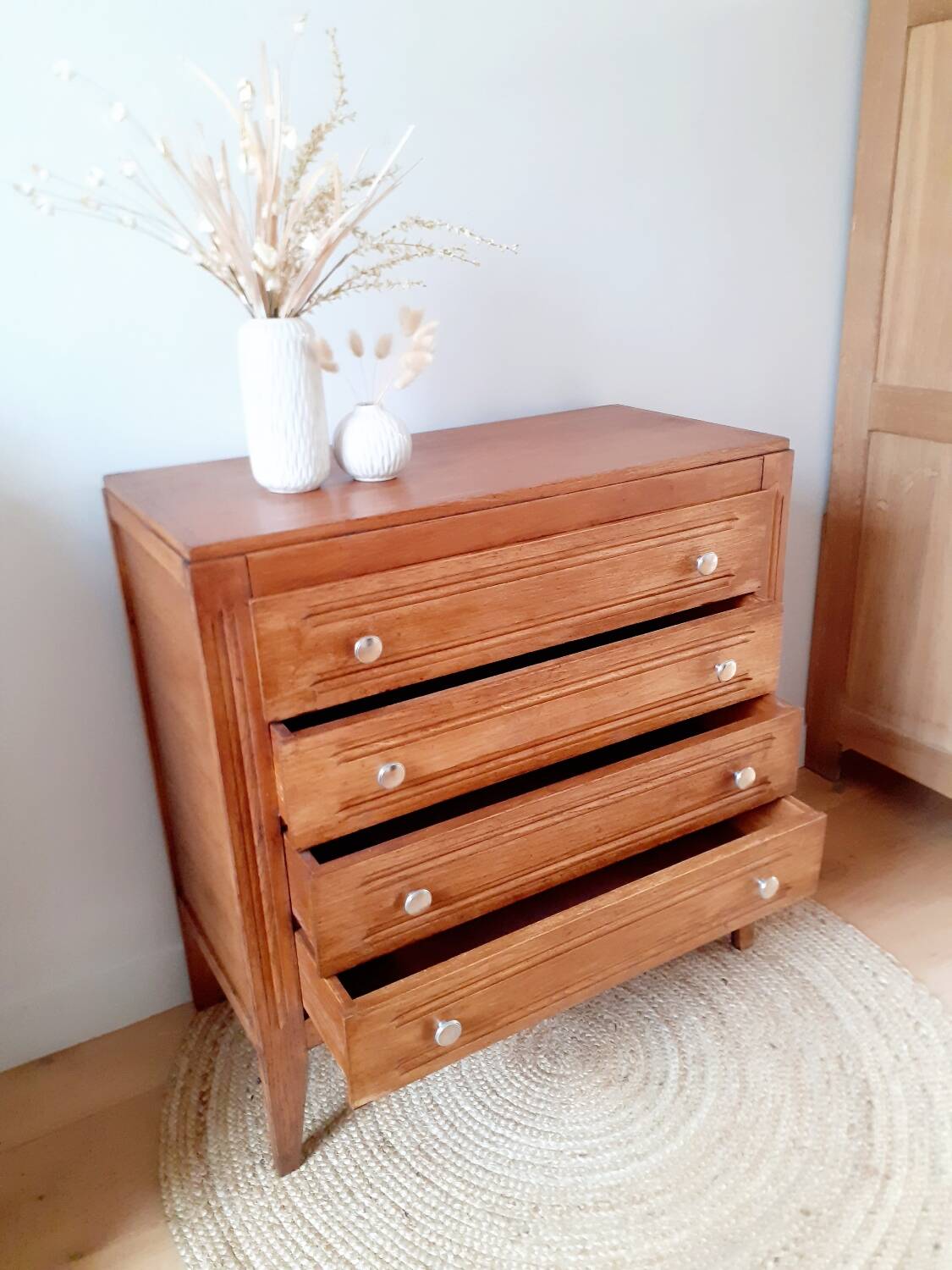 Vintage oak chest of drawers