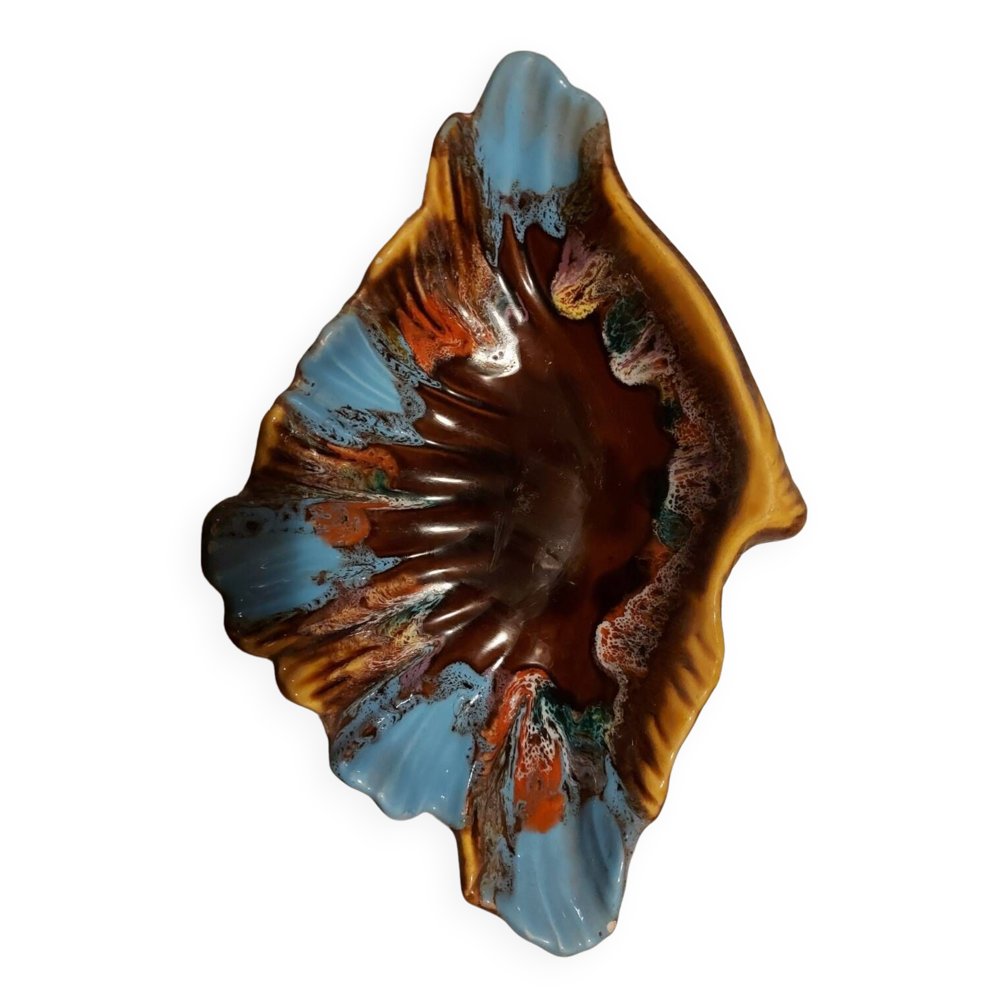 Vallauris scallop basket