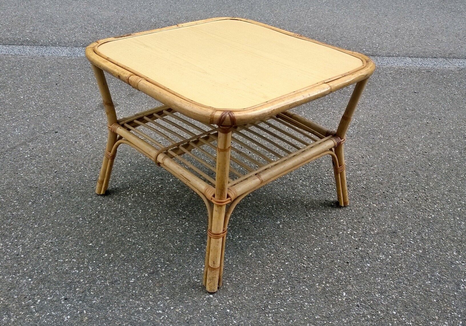 rattan coffee table