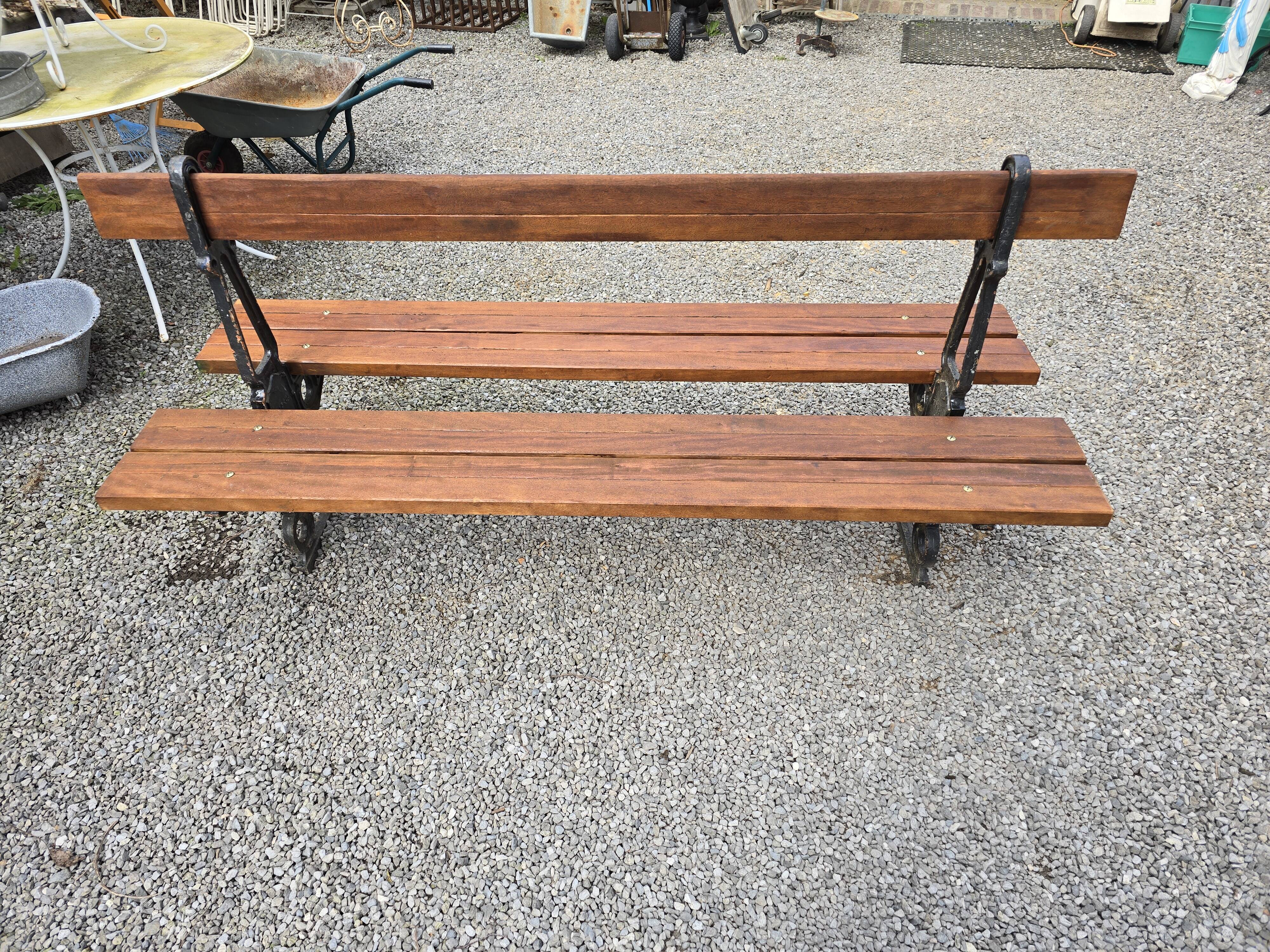 Public garden bench in the city of Paris