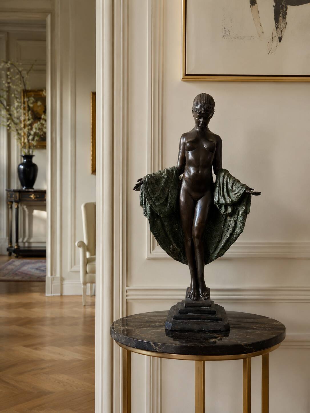 Sculpture art deco