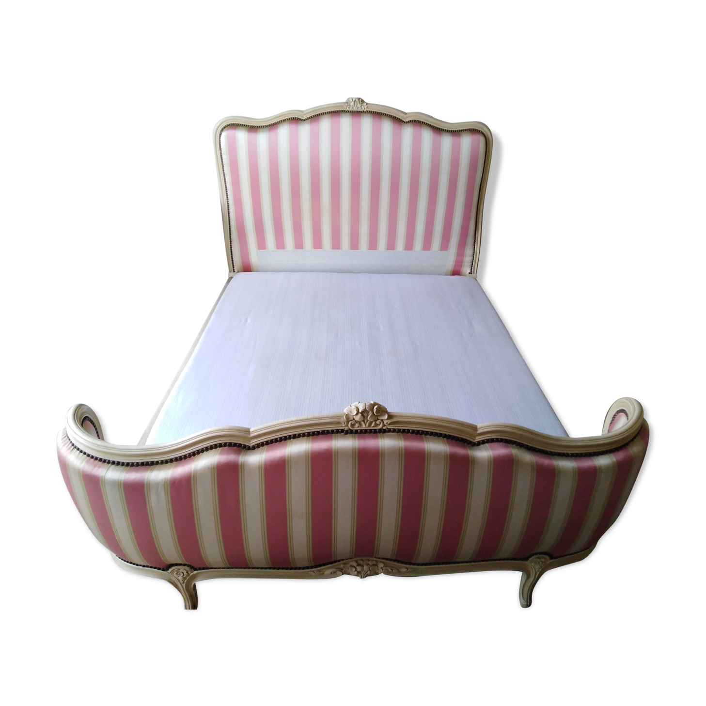 Bed Louis XV trash