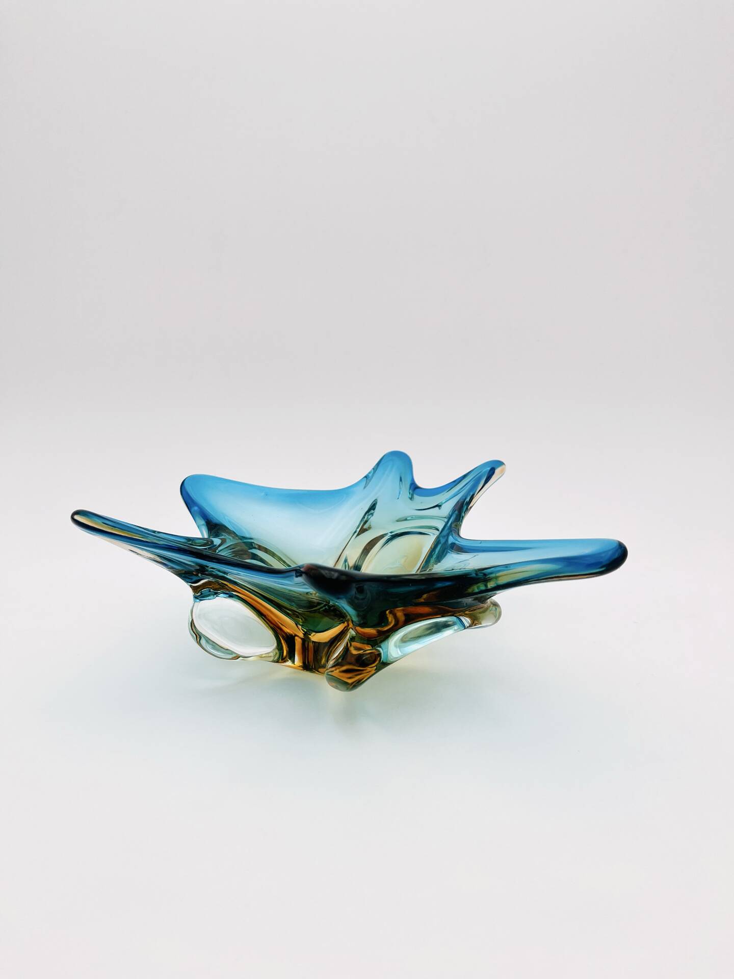 Murano Sommerso Blue Amber Sculpture Bowl 23cm