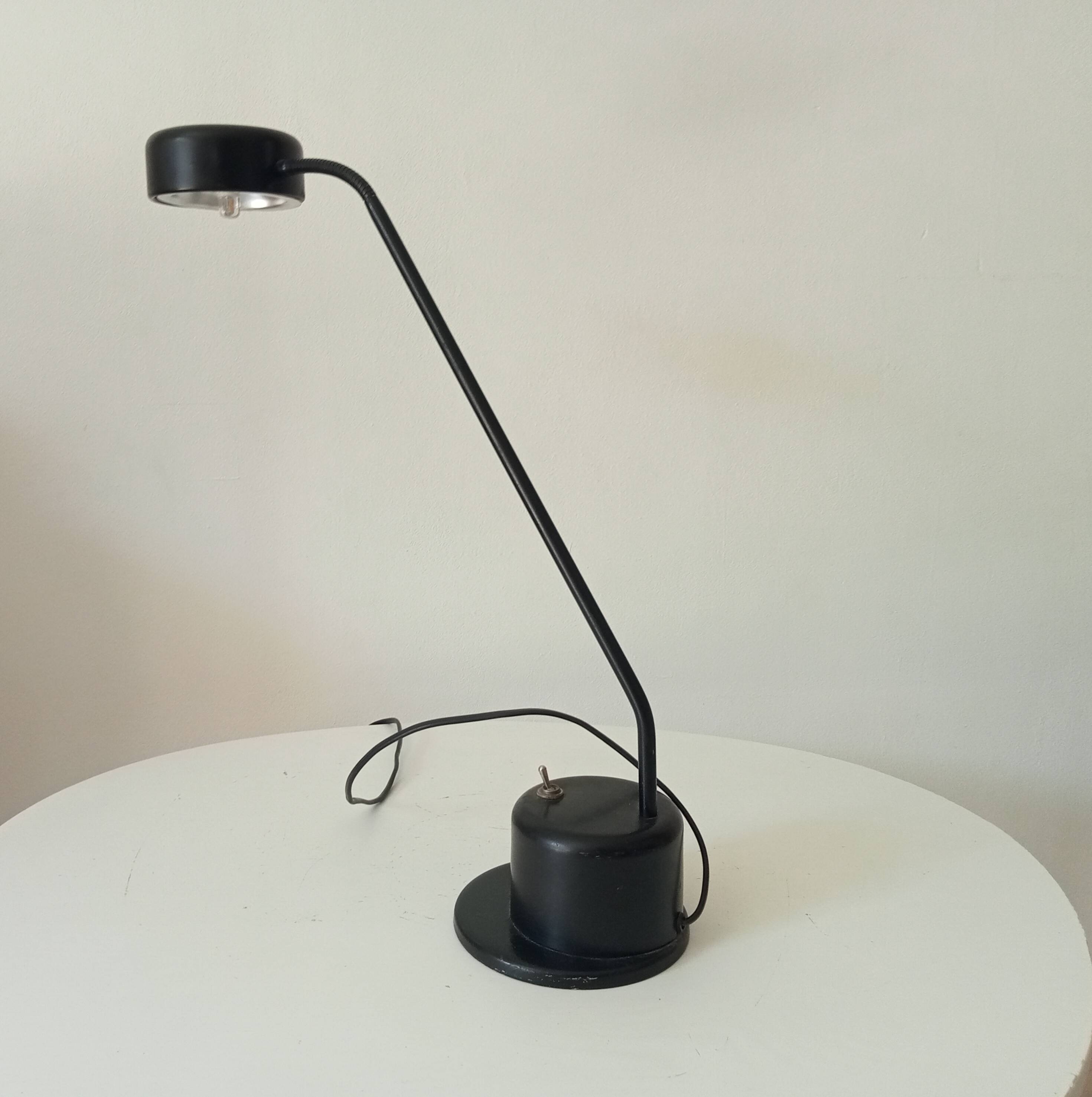 Postmodern minimalist workshop lamp from the 1980s.