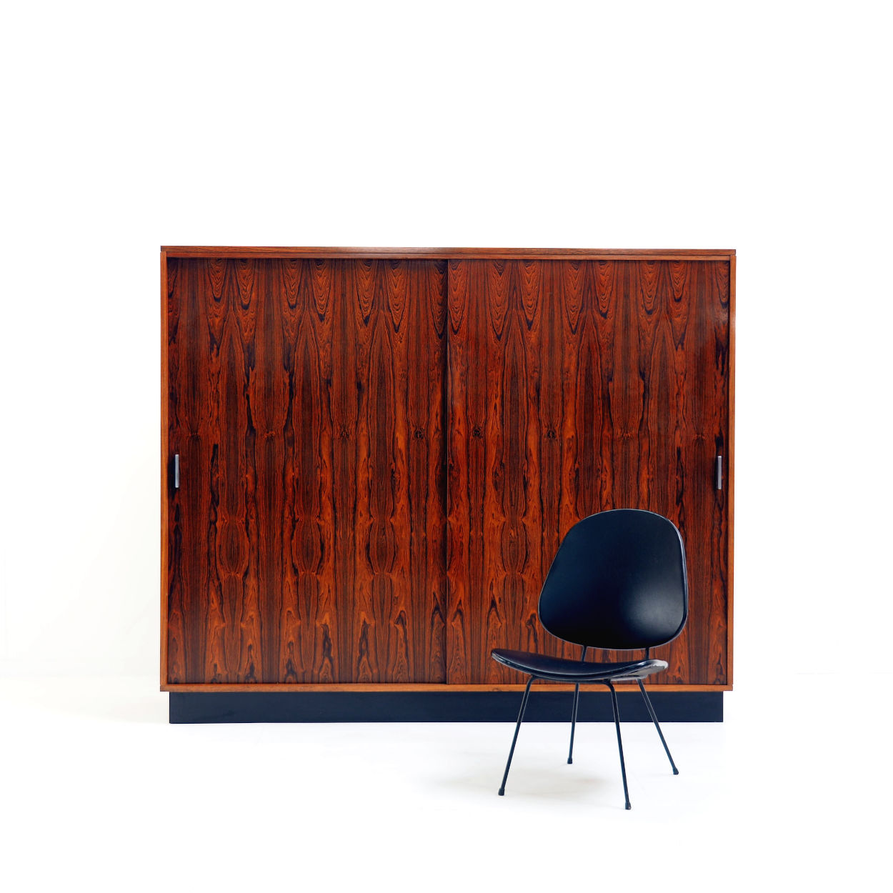 Armoire conçue par Alfred Hendrickx pour Belform